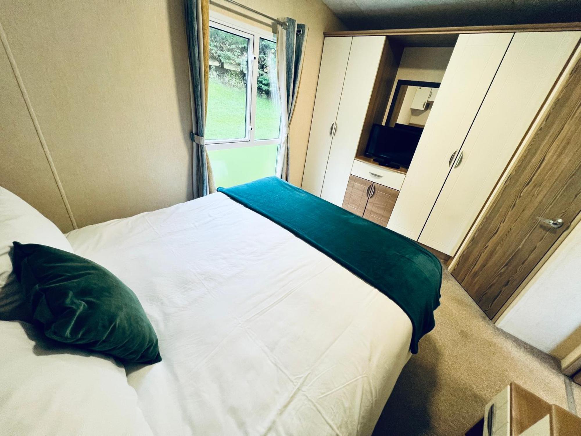 2 Bedroom Caravan Lg13, Shanklin, Isle Of Wight Exteriér fotografie